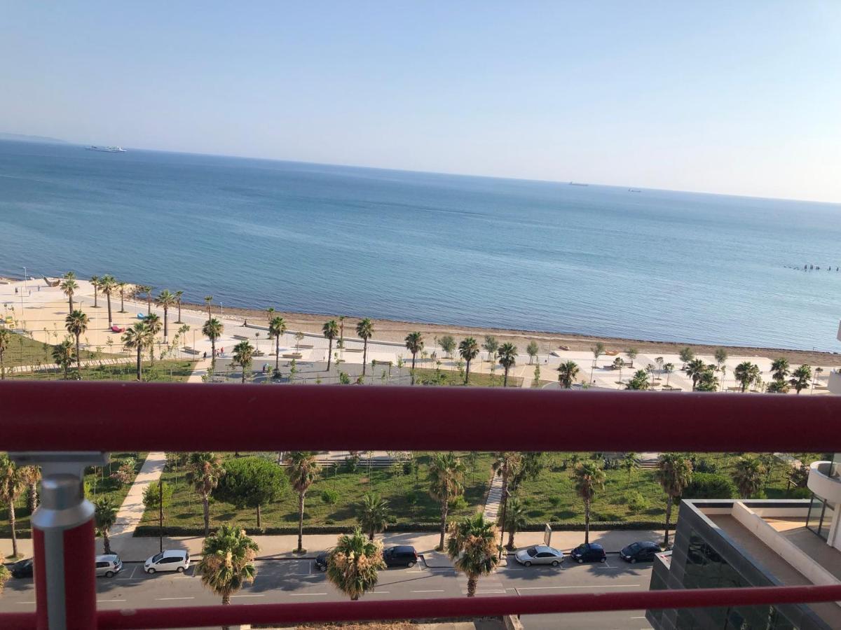 Apartament Fully Equipped Flat With Stunning Sea Views Durrës Zewnętrze zdjęcie